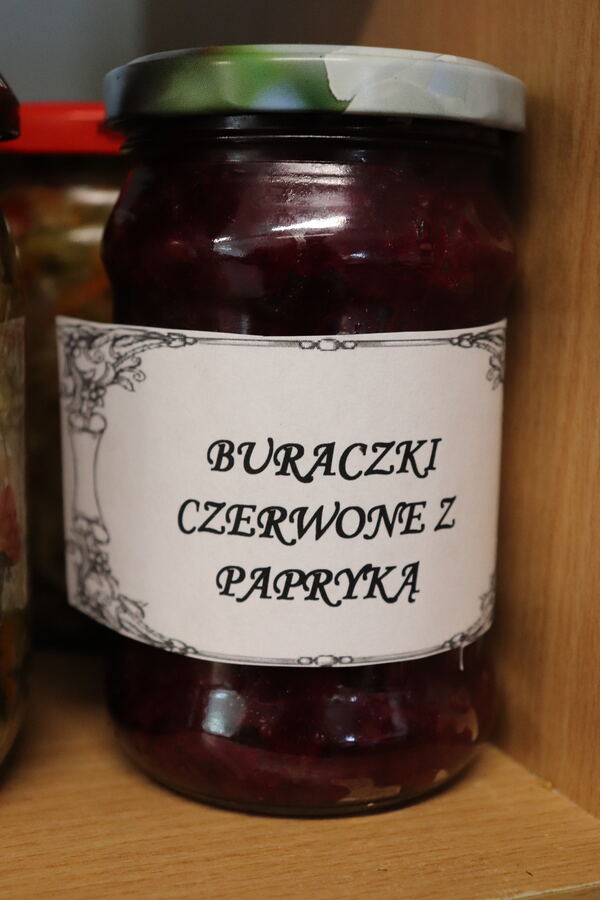 Buraczki czerwone z papryką